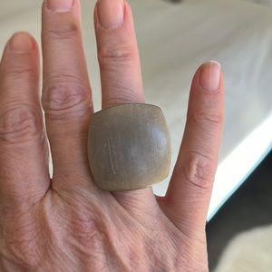 Horn Ring Size 8